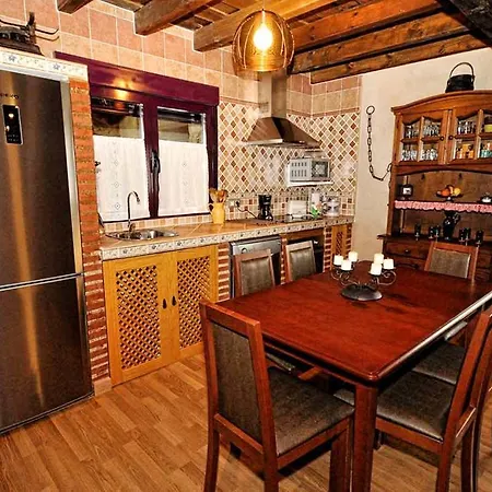 House With 4 Bedrooms In With Wifi El Payo