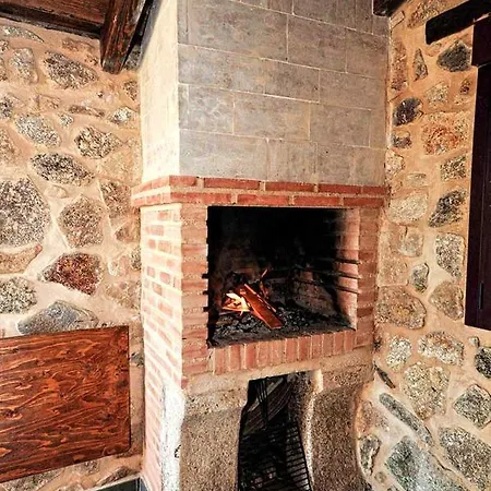 別荘 House With 4 Bedrooms In With Wifi *
